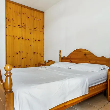 Apartment Brezza Marina - Lovely Flat With Veranda & Parking