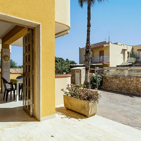 Apartment Brezza Marina - Lovely Flat With Veranda & Parking